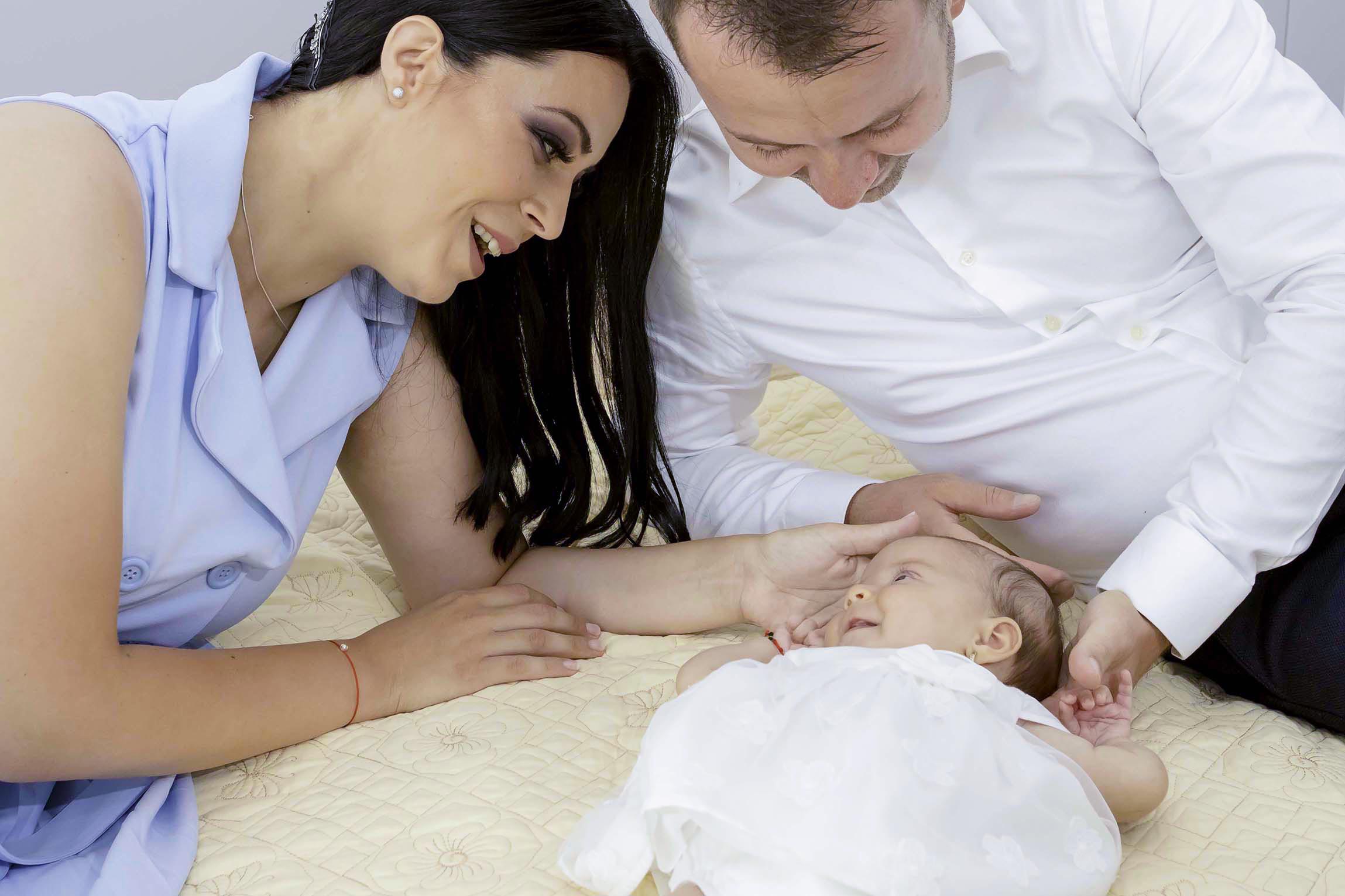 copil, mama, tata, sedinta foto, fotograf botez bucuresti